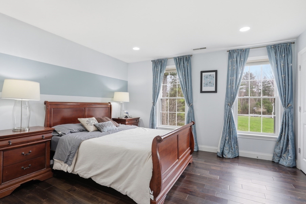 65 Canterbury Hill Rd