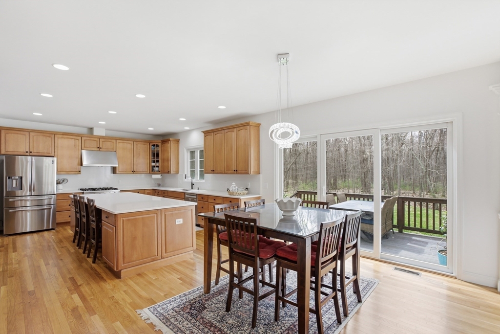 65 Canterbury Hill Rd