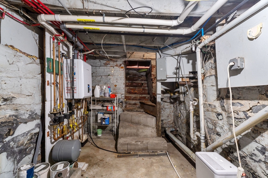 369 Medford Street # 1