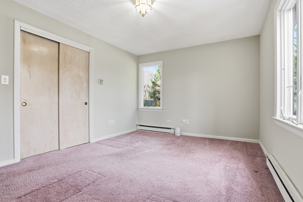 15 Old Marlboro Rd