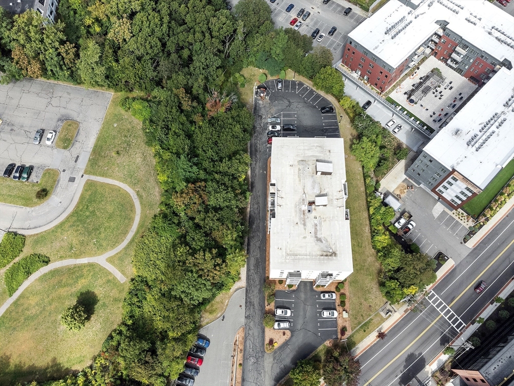 86 East Howard Street # 107