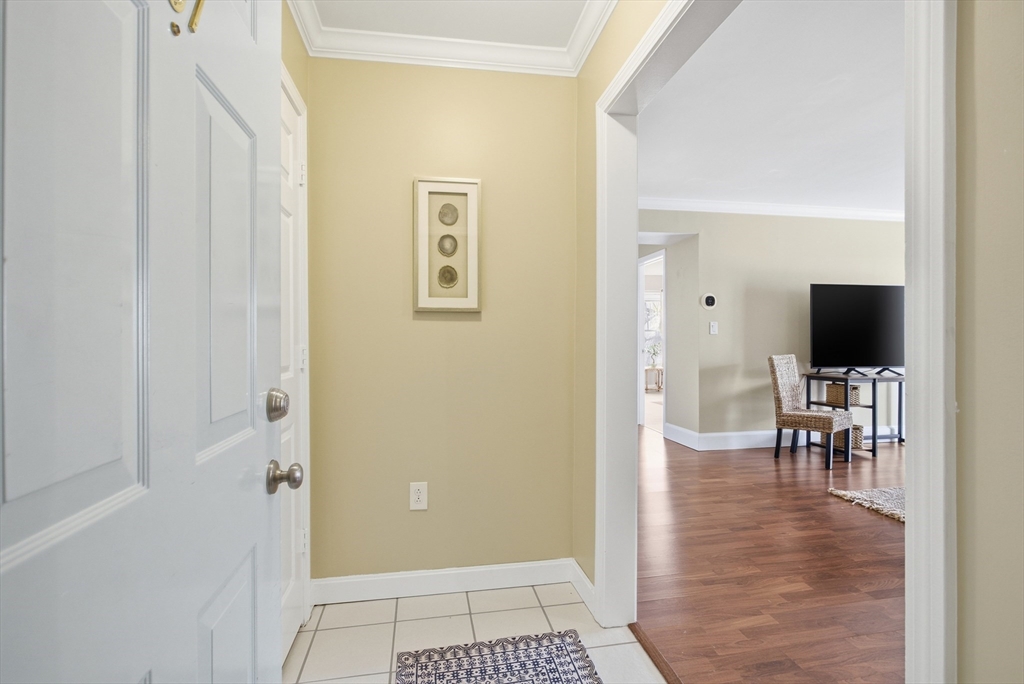 86 East Howard Street # 107