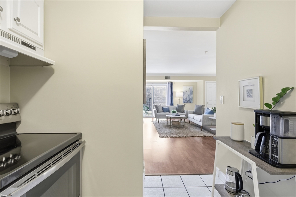 86 East Howard Street # 107