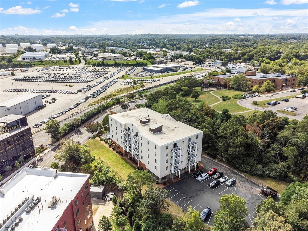 86 East Howard Street # 107