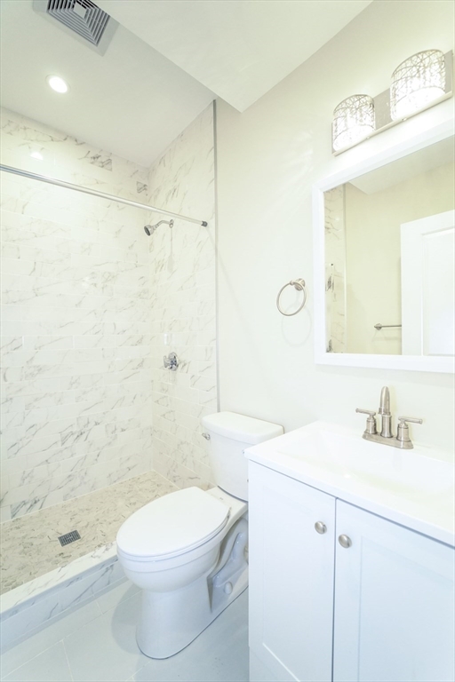 424 Marlborough Street # 2