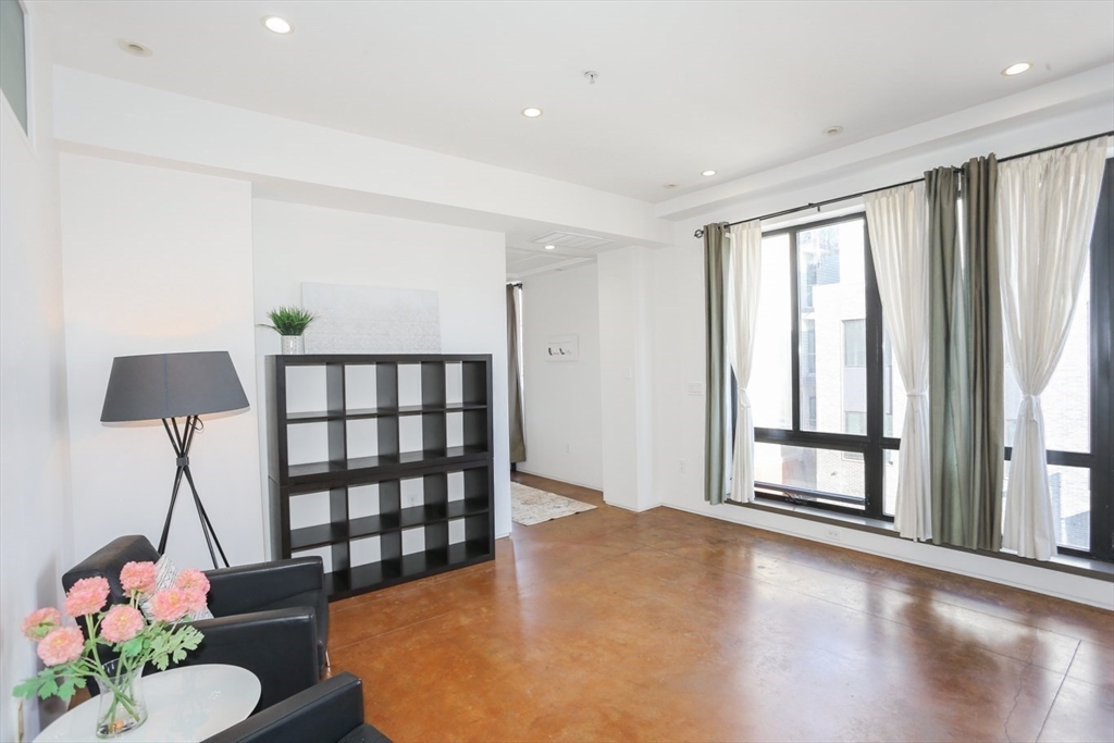 36 A St # 3A