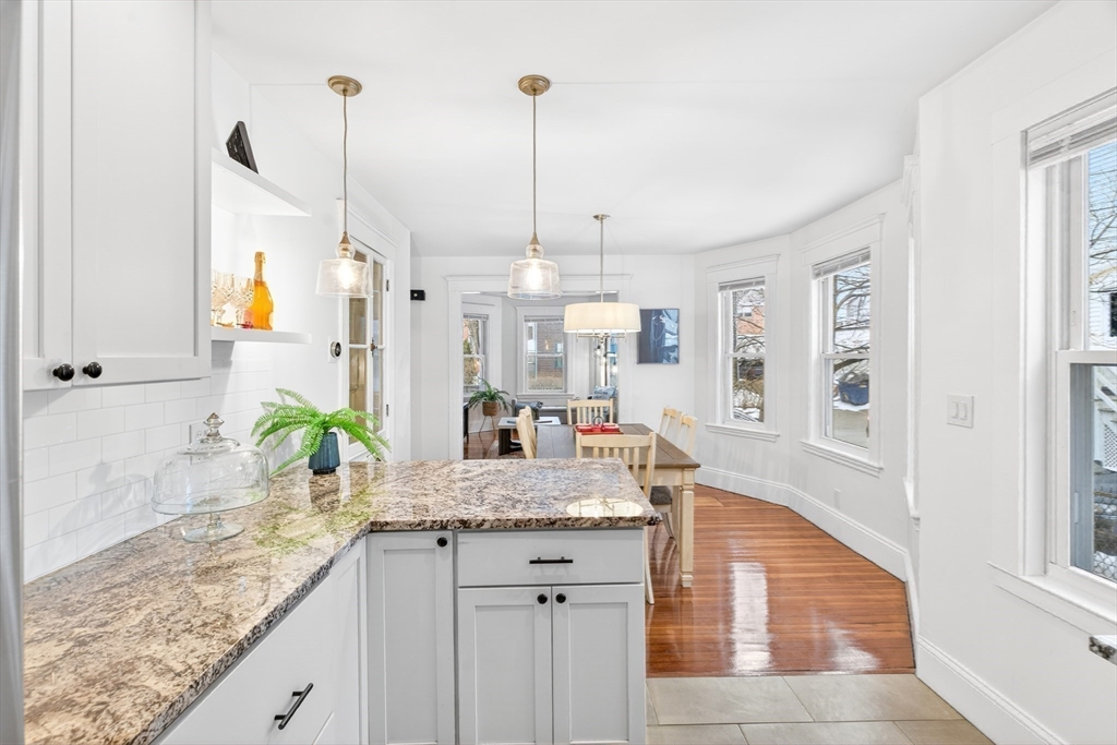 6 Brattle St # 1