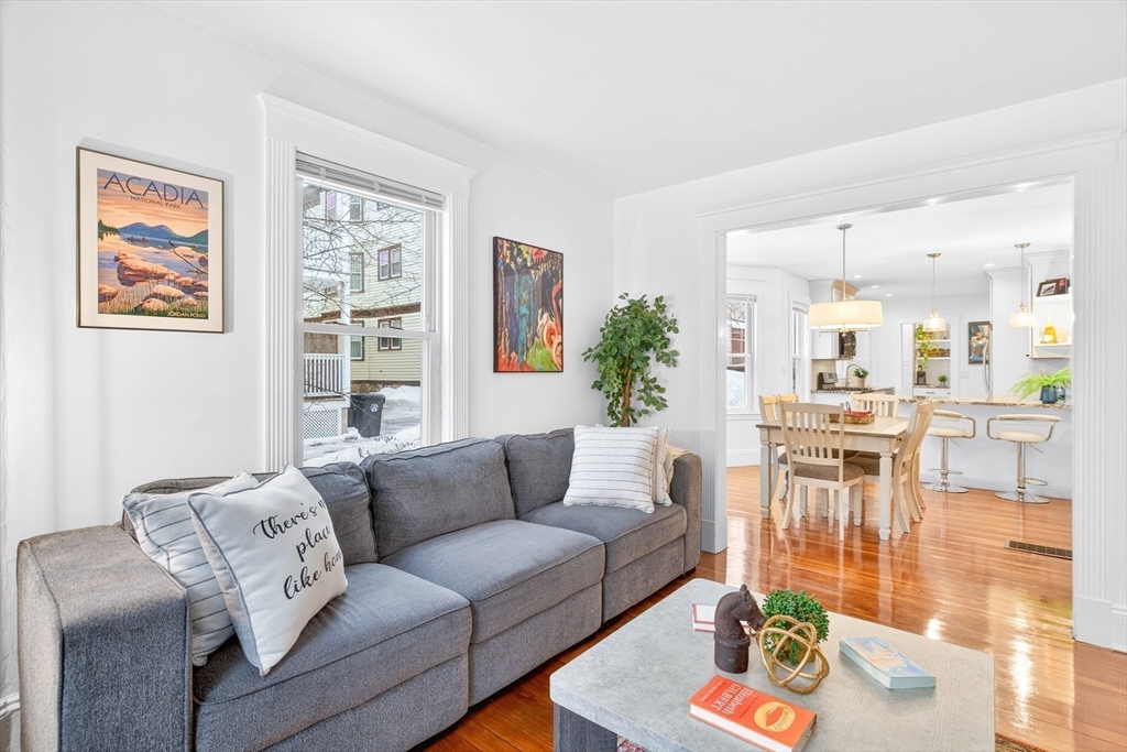 6 Brattle St # 1