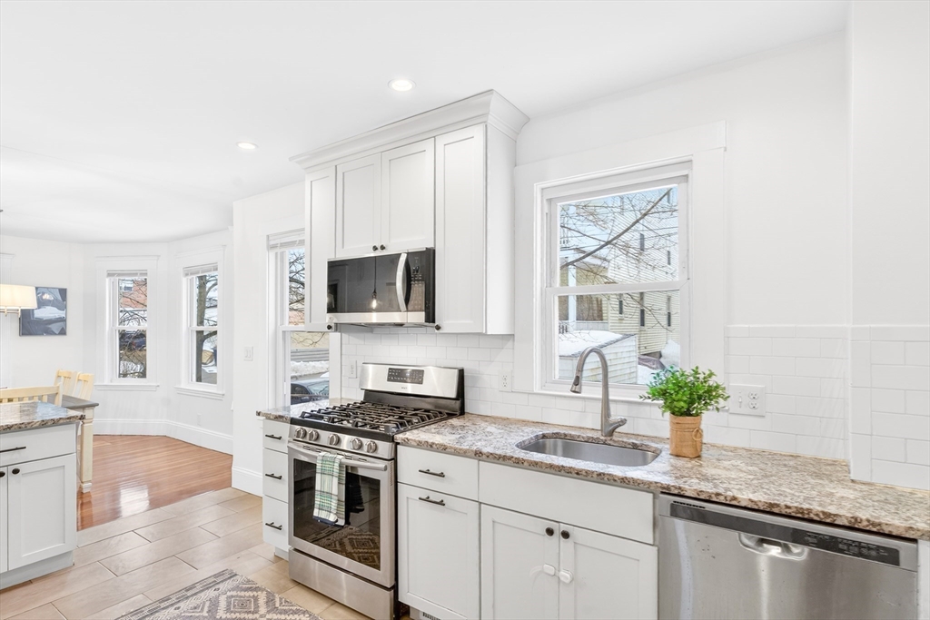 6 Brattle St # 1