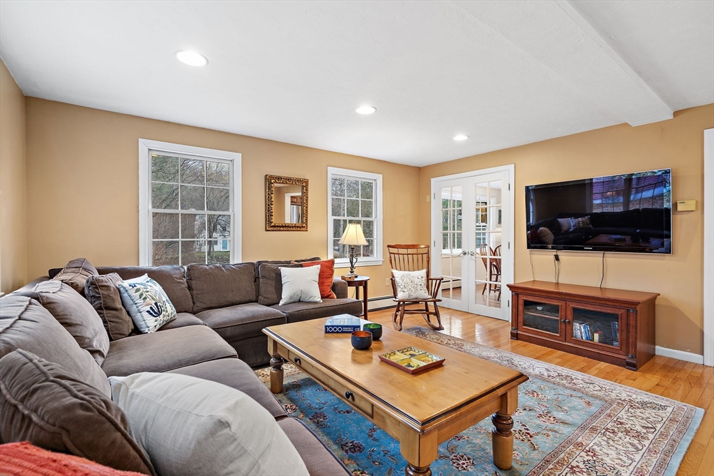 108 Harvard Rd