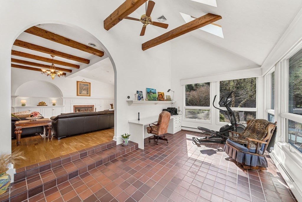 39 Kings Grant Rd