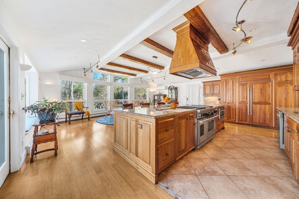 39 Kings Grant Rd