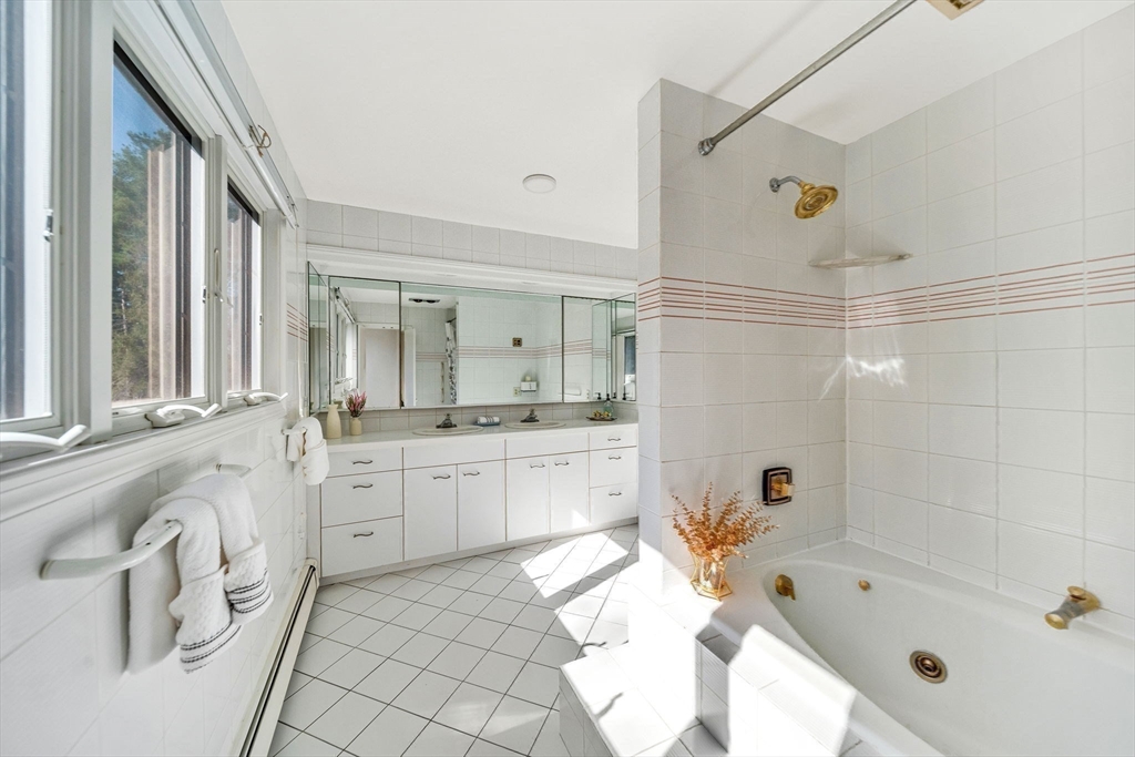 39 Kings Grant Rd