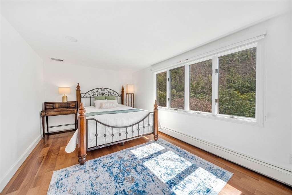 39 Kings Grant Rd