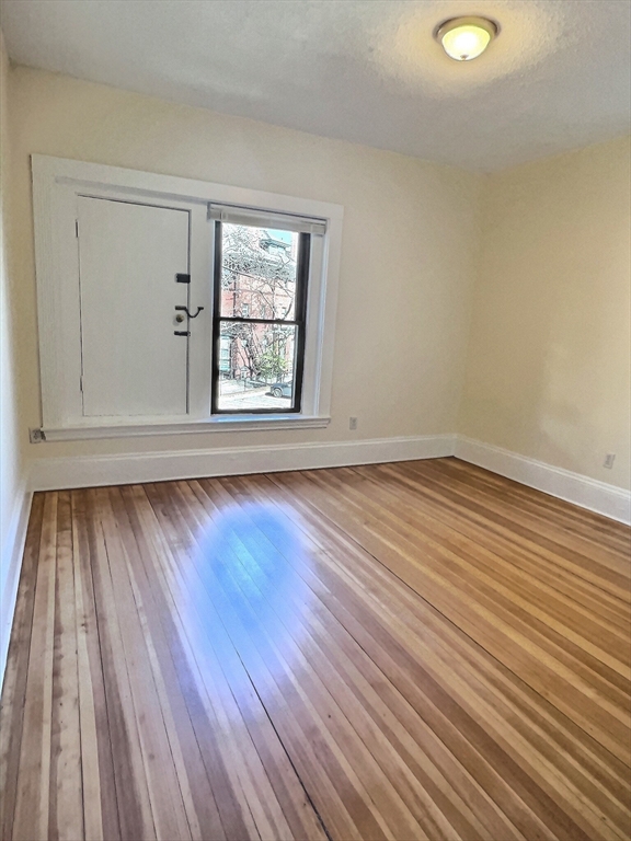 1386 Beacon # 6