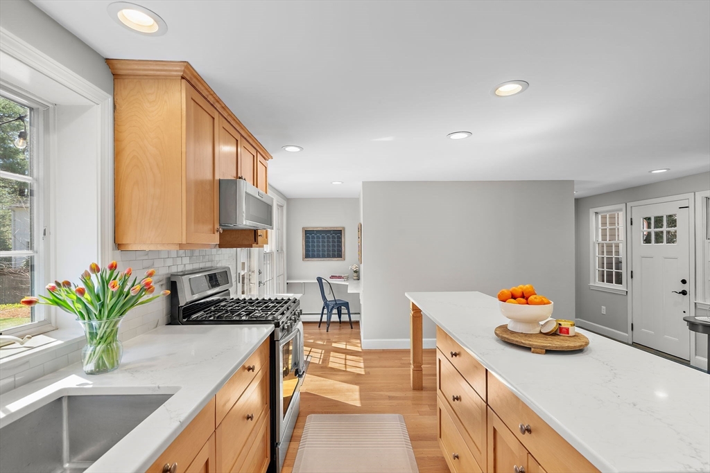 13 Mohegan Road