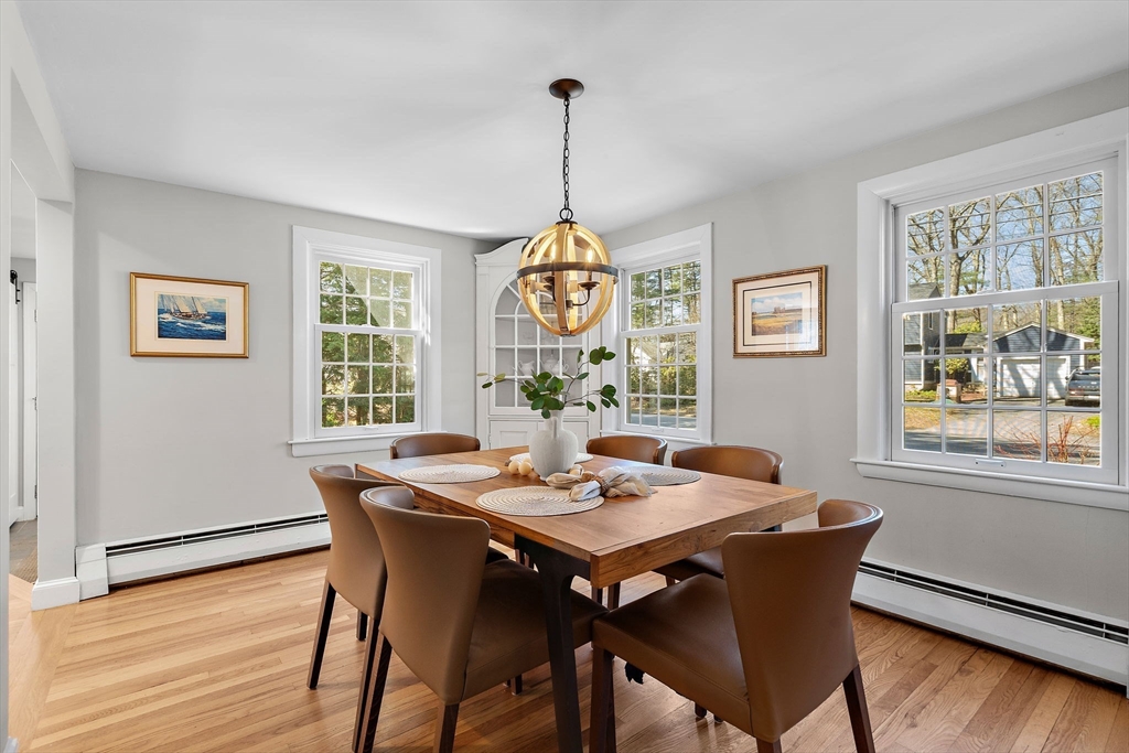 13 Mohegan Road