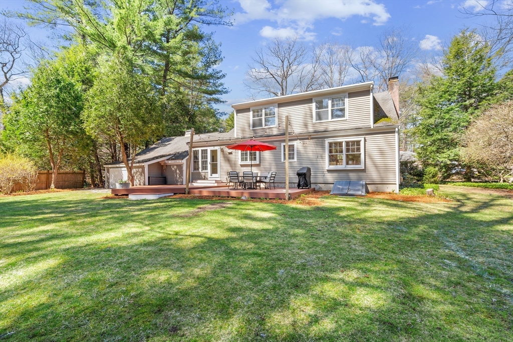 13 Mohegan Road