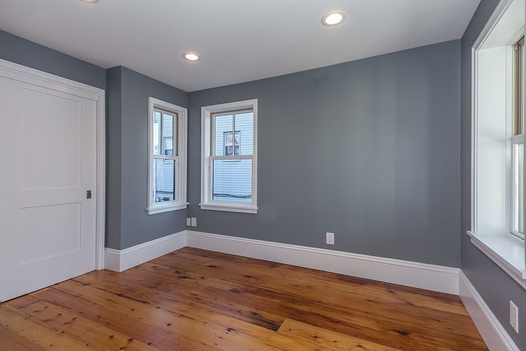150-152 Huron Avenue # 152