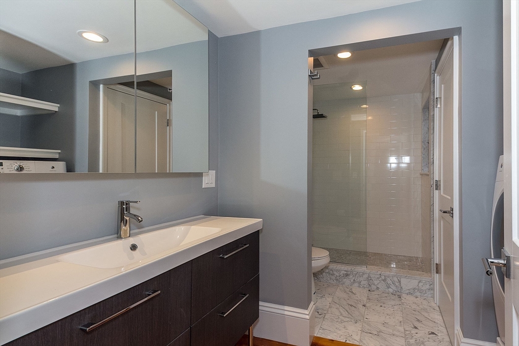 150-152 Huron Avenue # 152