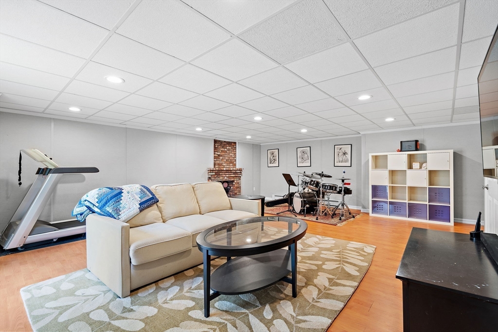 103 Peabody Dr