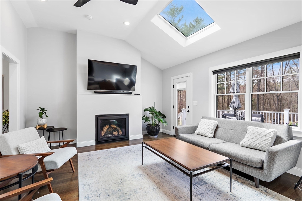 103 Peabody Dr