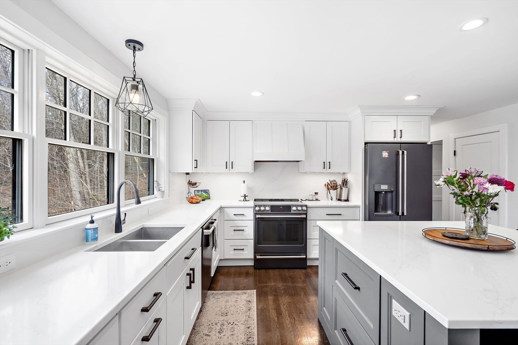 103 Peabody Dr