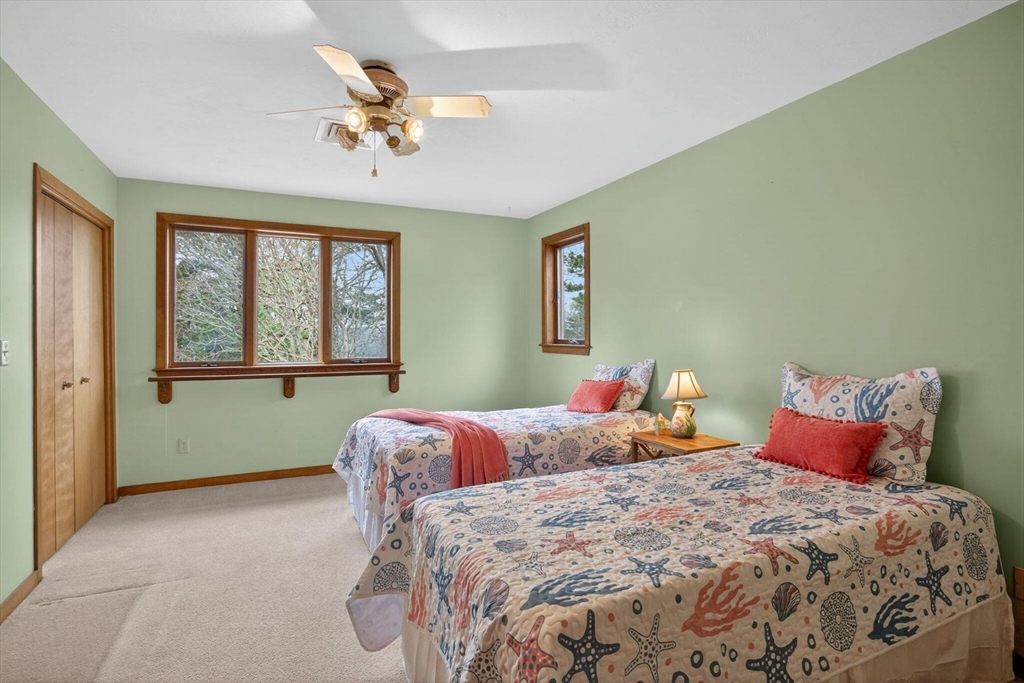 153 Alder Ln