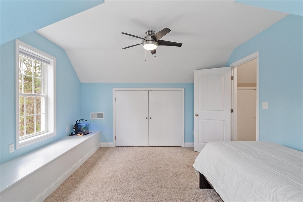 149 Long Hill Rd