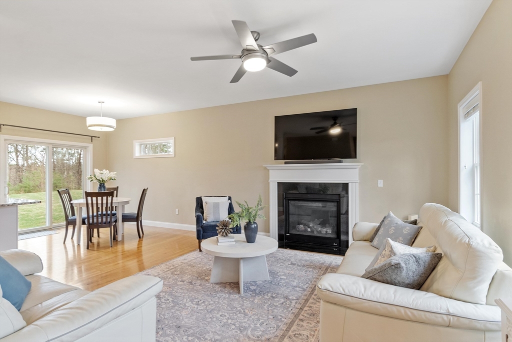 149 Long Hill Rd