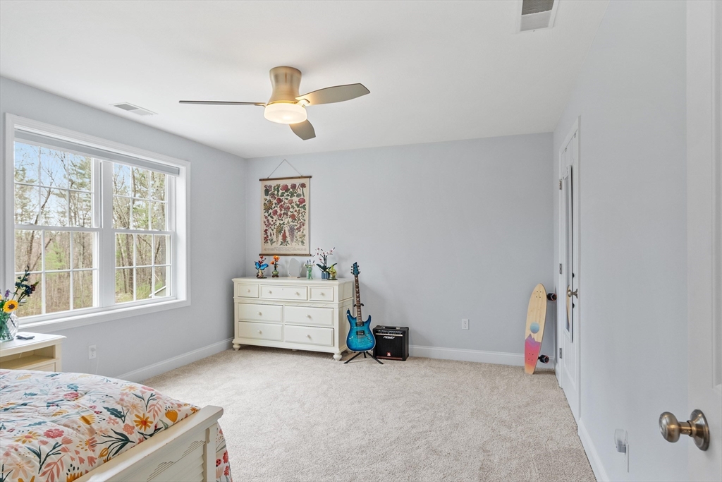 149 Long Hill Rd
