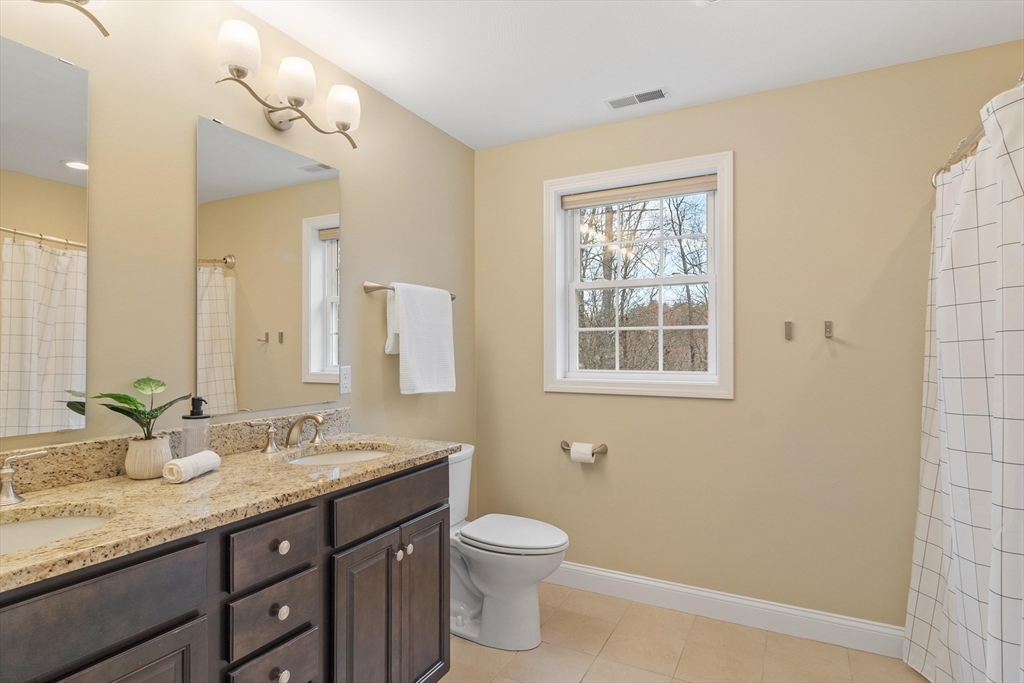 149 Long Hill Rd