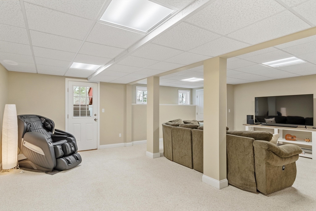 149 Long Hill Rd