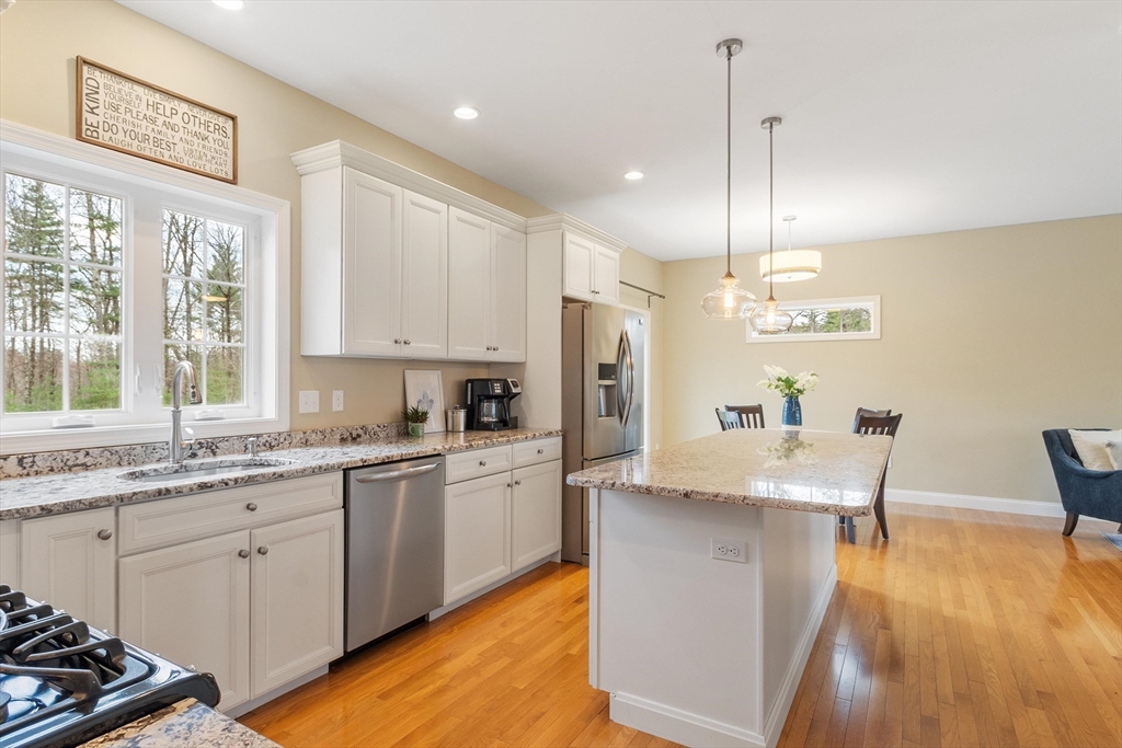 149 Long Hill Rd