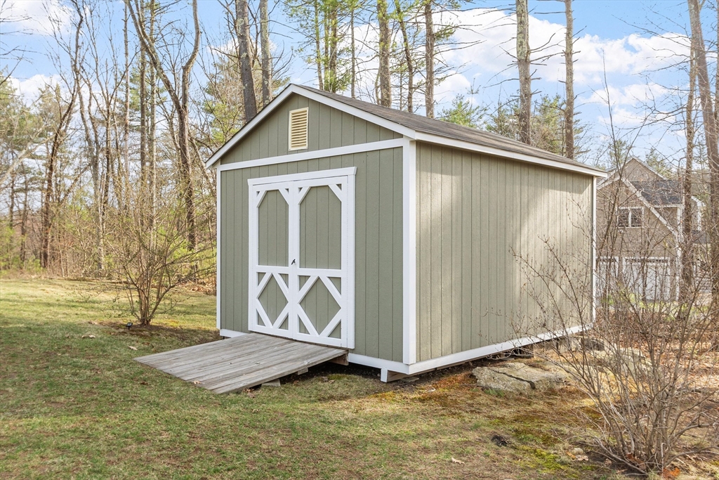 149 Long Hill Rd