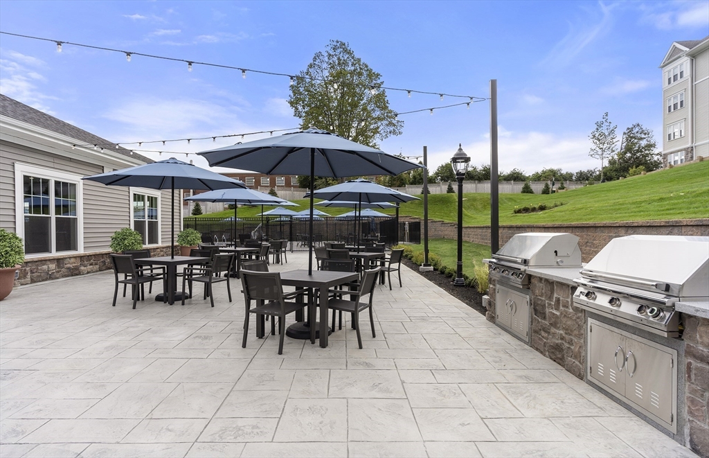 5 Peters Farm Way # 307