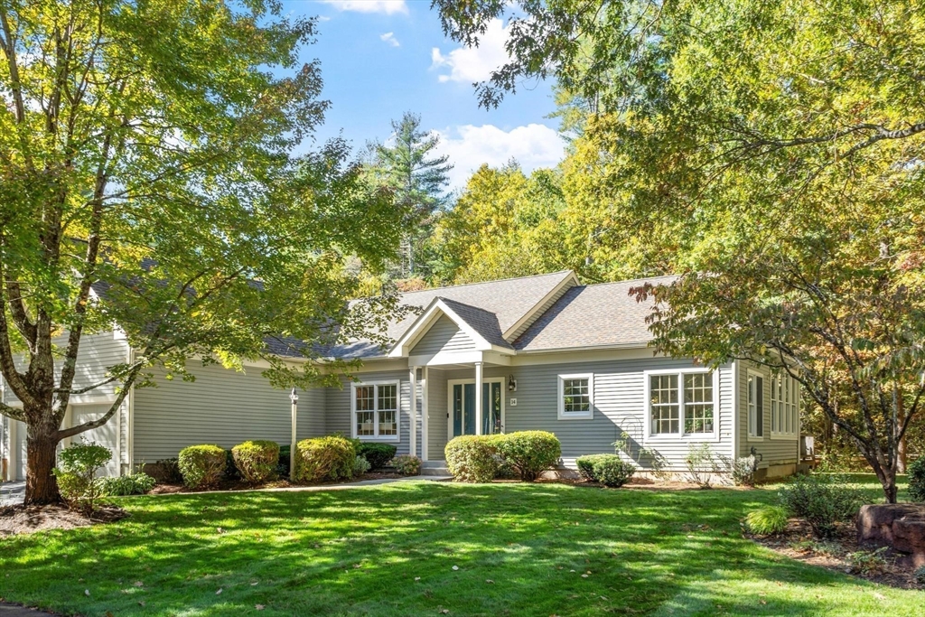 14 Stonegate Ln # 14