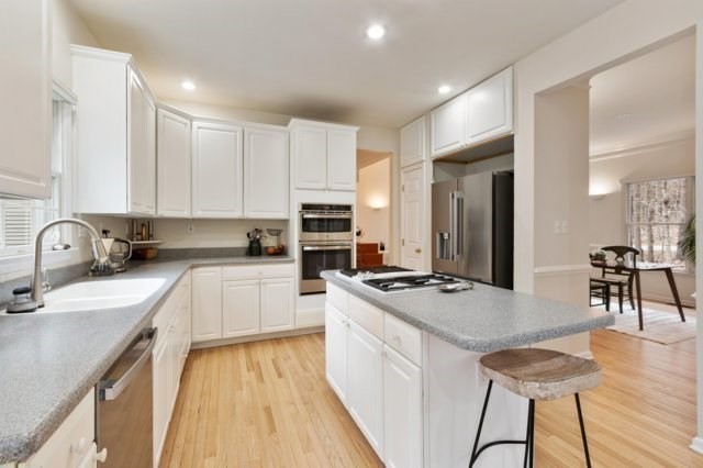 14 Stonegate Ln # 14