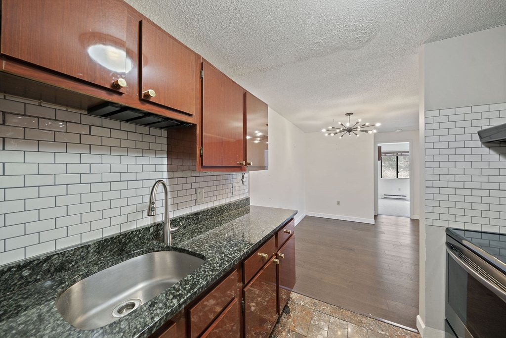 15 Village Rock Ln # 2