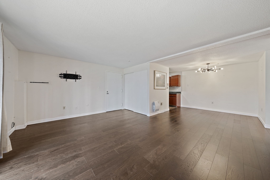 15 Village Rock Ln # 2