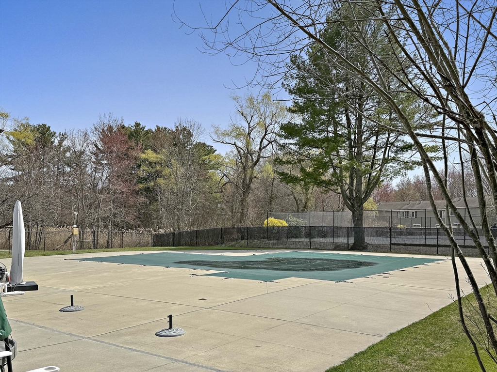15 Village Rock Ln # 2