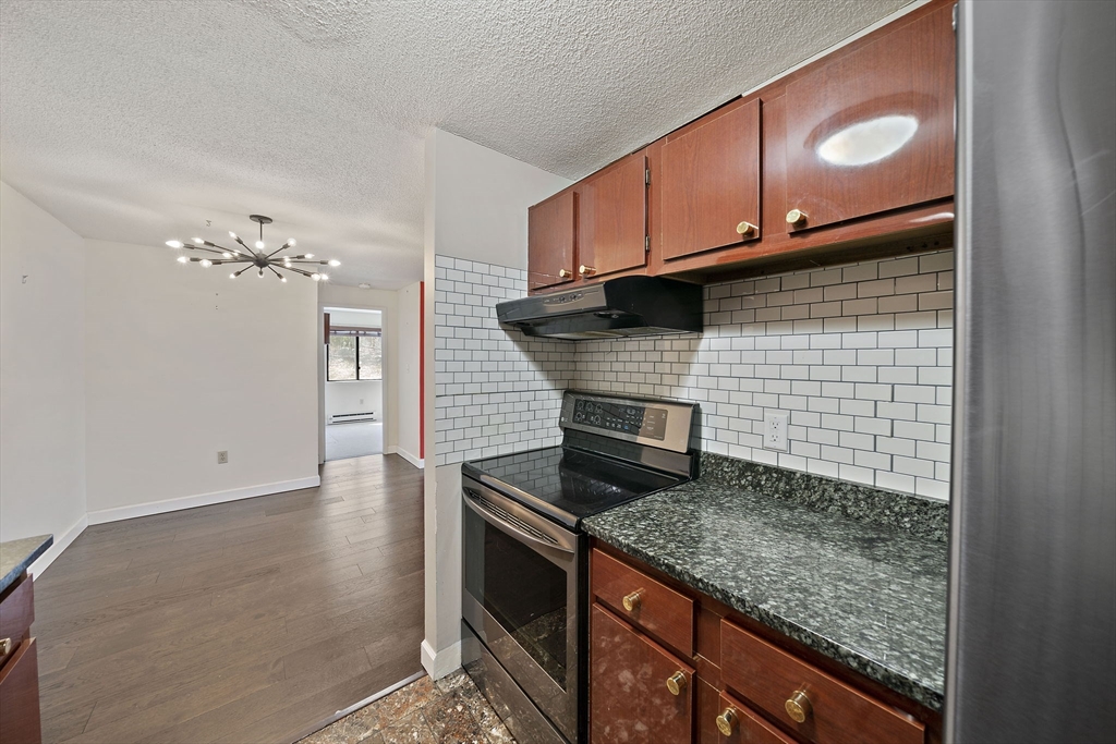 15 Village Rock Ln # 2