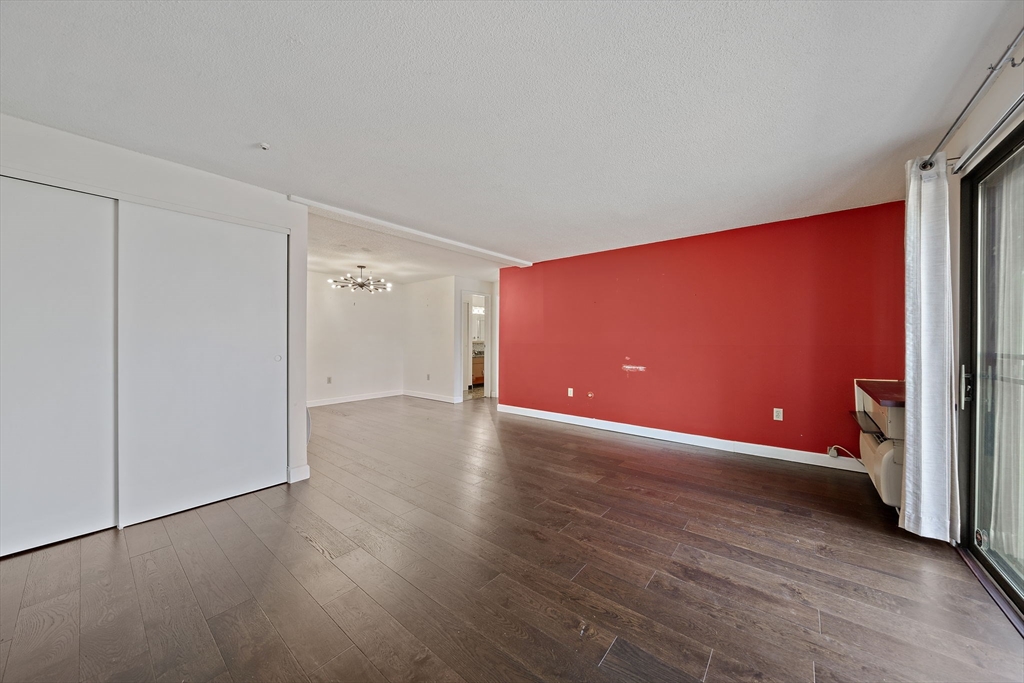 15 Village Rock Ln # 2