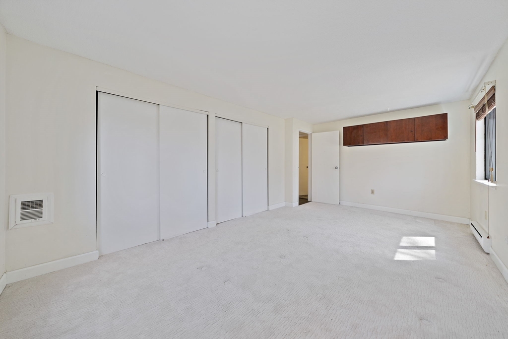 15 Village Rock Ln # 2
