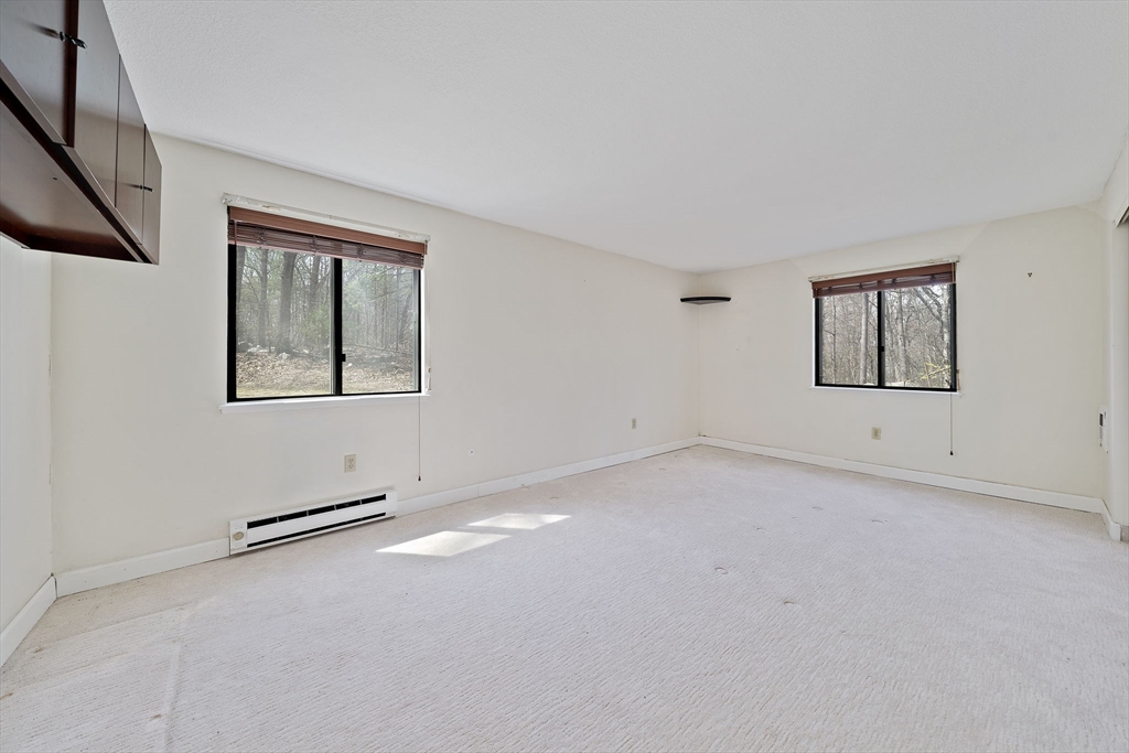 15 Village Rock Ln # 2