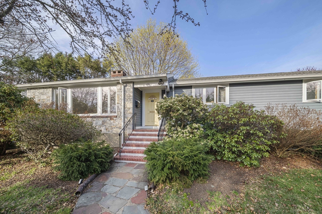 66 Roosevelt Rd # 66
