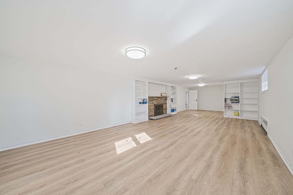 66 Roosevelt Rd # 66