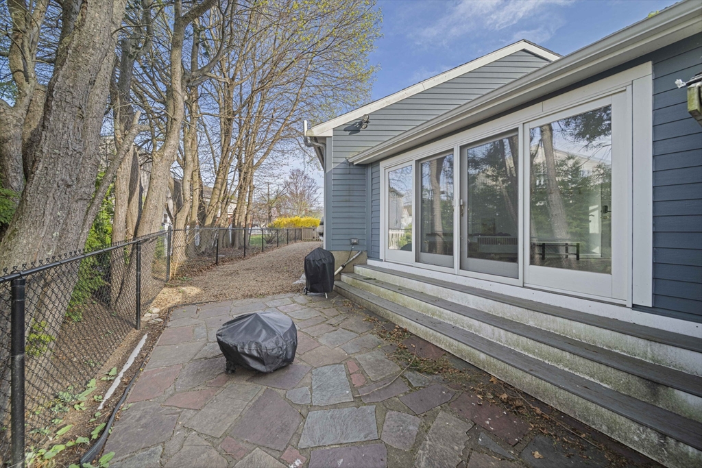 66 Roosevelt Rd # 66
