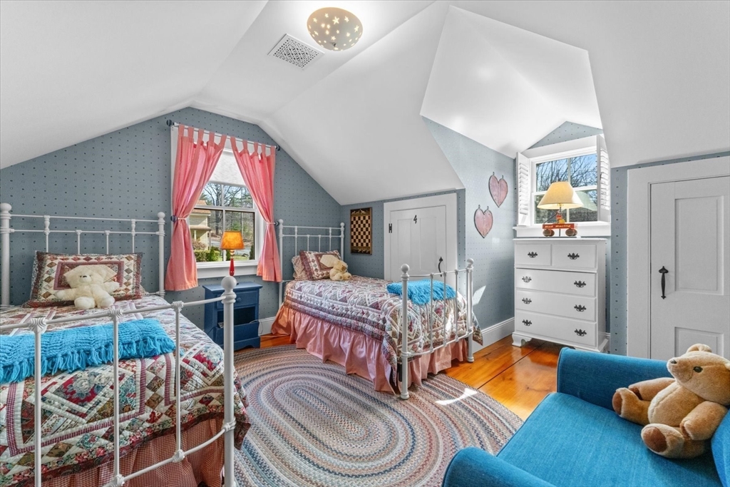 65 Baldwinville Rd