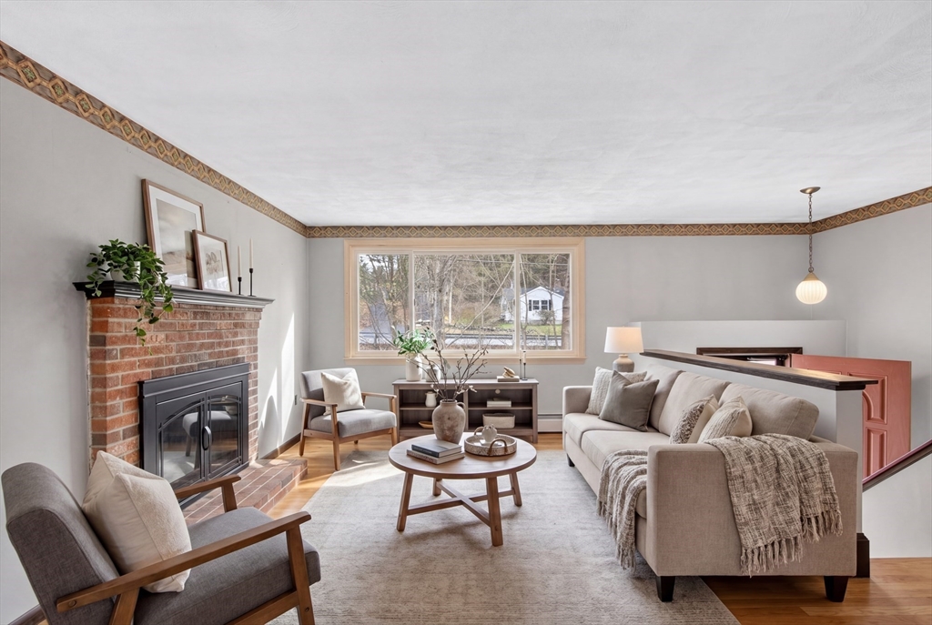 73 Nashua Road